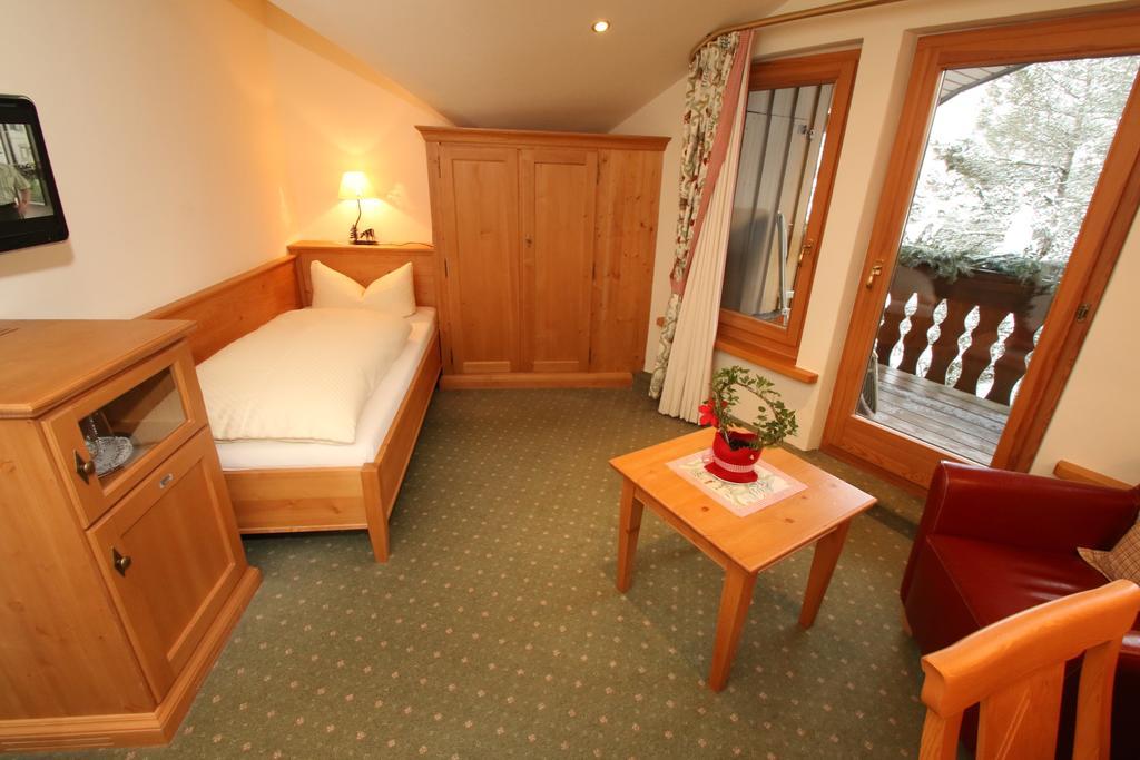 Todnauerberg Hotel Im Schwarzwald Todtnauberg Bilik gambar