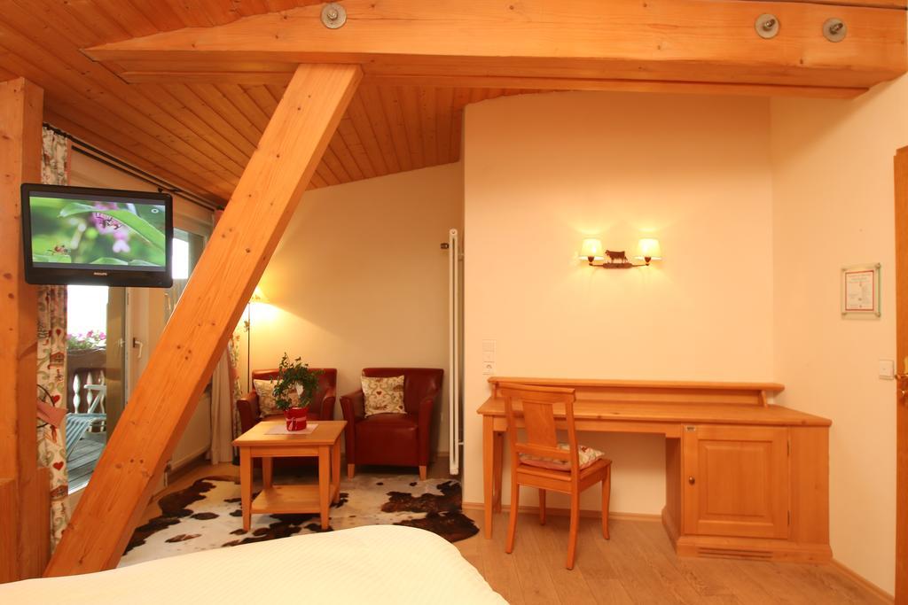Todnauerberg Hotel Im Schwarzwald Todtnauberg Bilik gambar